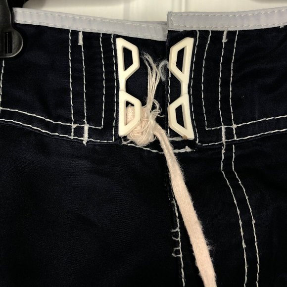 Vintage Billabong Board Shorts - Picture 4 of 9